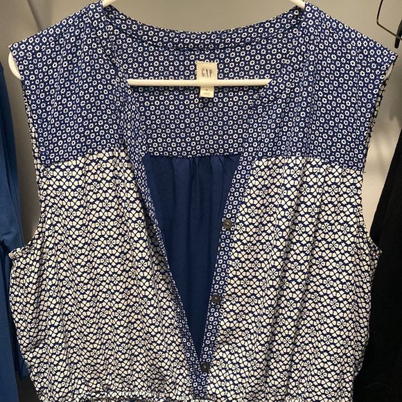 Patterned Blue Dress w Pockets - Picture 2 of 5